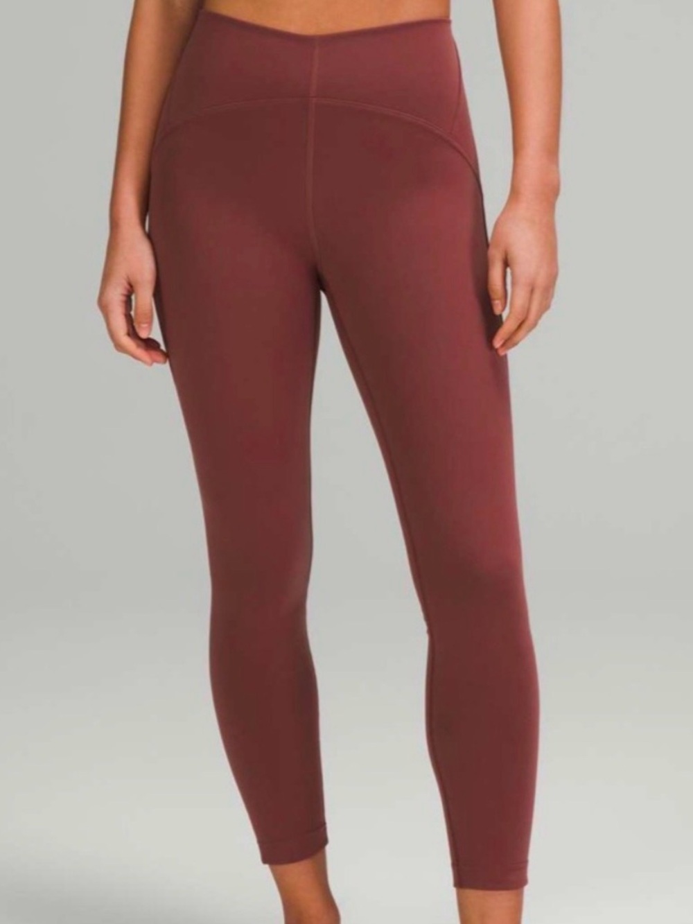 Lululemon InStill High-Rise Tight 25"
Smoky Red